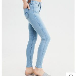 AE light wash jeans!